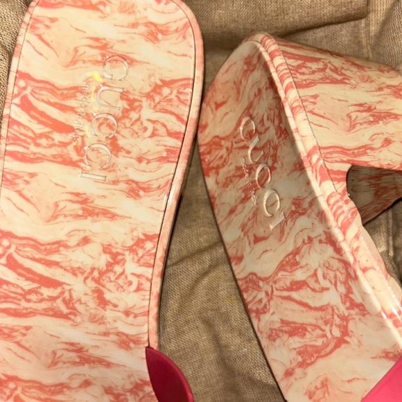 Gucci Women's Pink Marble Platform Slides🥳🥳❌❌ - Picture 3 of 6
